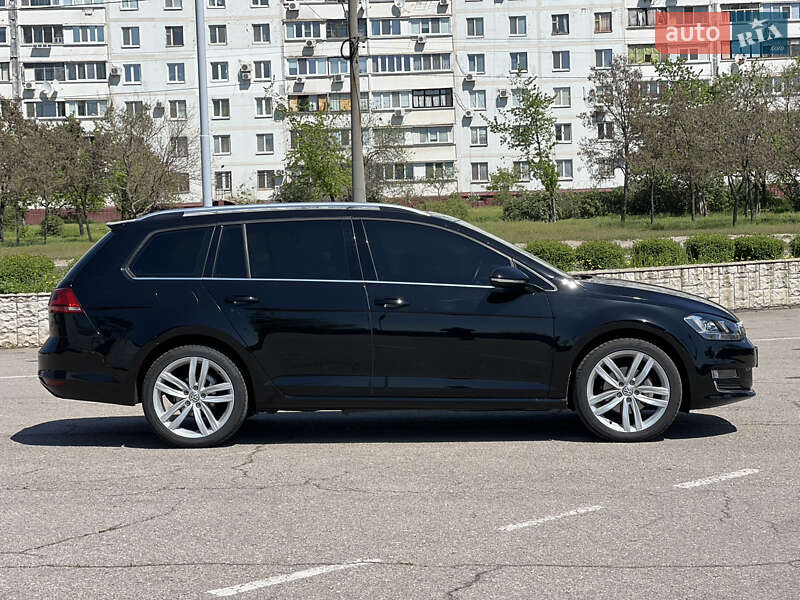 Универсал Volkswagen Golf 2015 в Запорожье