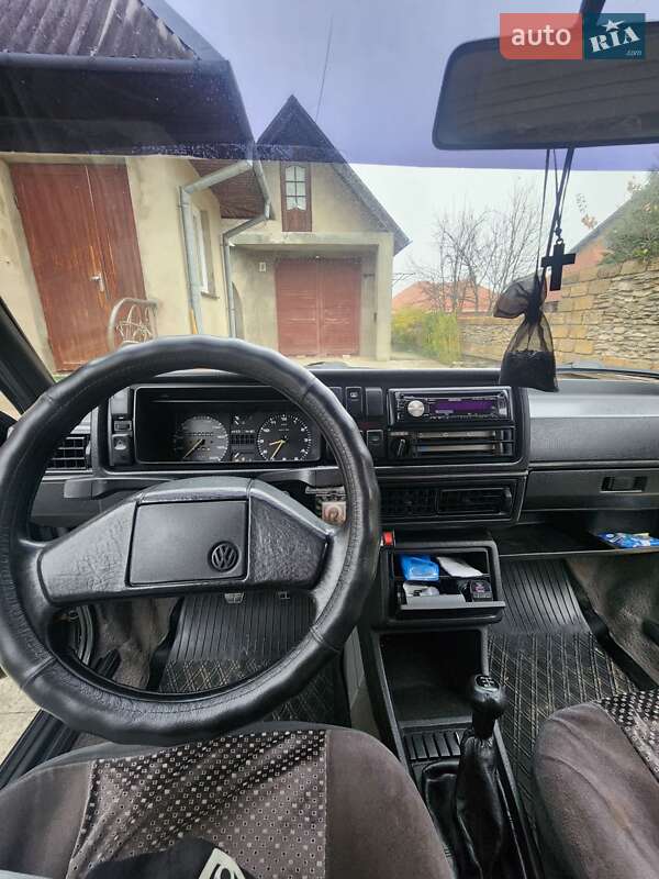Хэтчбек Volkswagen Golf 1989 в Ровно