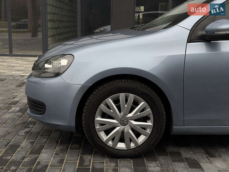 Хэтчбек Volkswagen Golf 2010 в Полтаве фото 62 Хэтчбек Volkswagen Golf 2010 в Полтаве