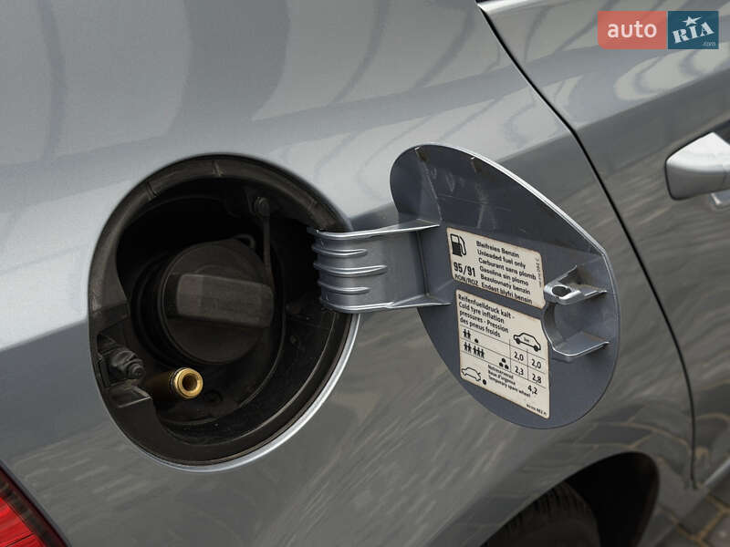 Хэтчбек Volkswagen Golf 2010 в Полтаве фото 66 Хэтчбек Volkswagen Golf 2010 в Полтаве