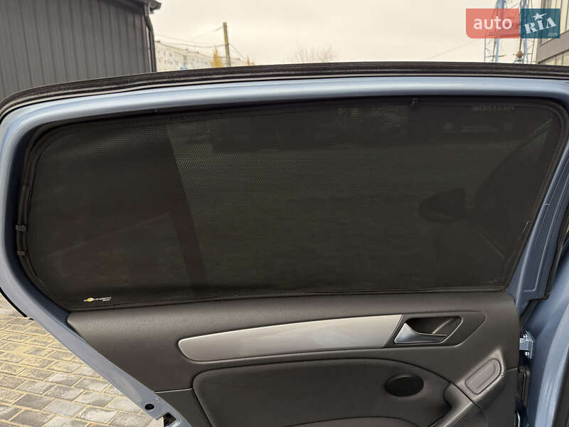 Хэтчбек Volkswagen Golf 2010 в Полтаве фото 95 Хэтчбек Volkswagen Golf 2010 в Полтаве