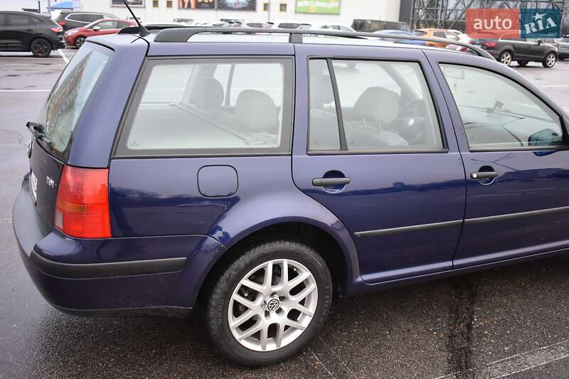 Универсал Volkswagen Golf 2000 в Крюковщине