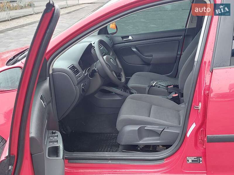 Хетчбек Volkswagen Golf 2004 в Летичіві фото 24 Хетчбек Volkswagen Golf 2004 в Летичіві
