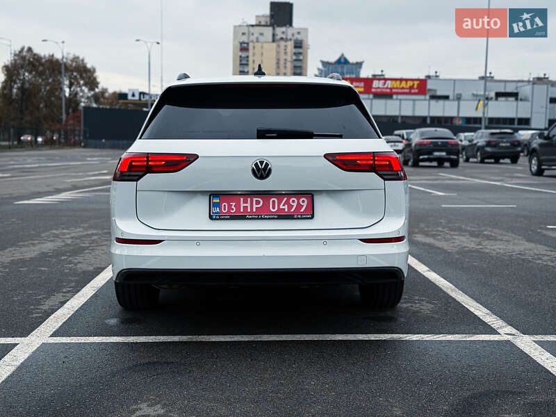 Універсал Volkswagen Golf 2021 в Києві