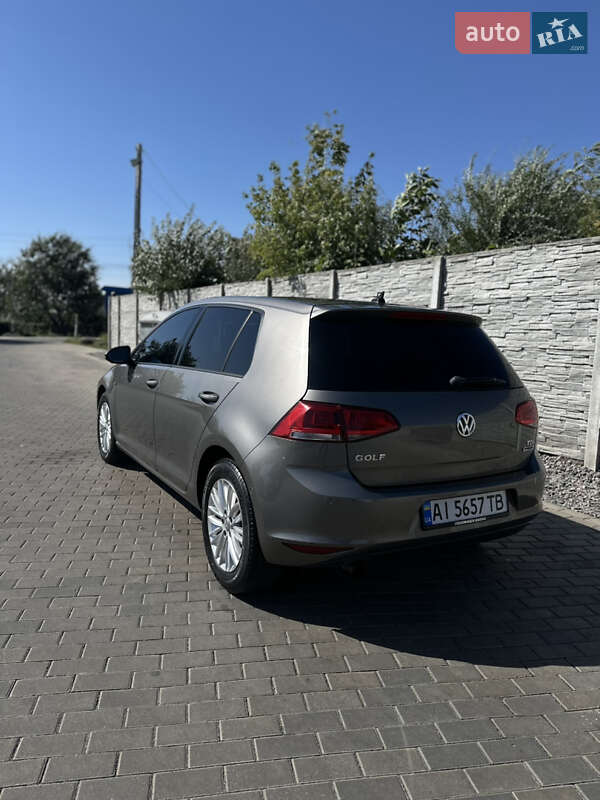 Хэтчбек Volkswagen Golf 2015 в Белой Церкви