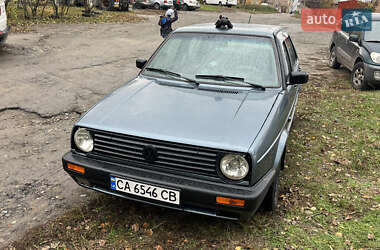 Хетчбек Volkswagen Golf 1988 в Малій Рогані