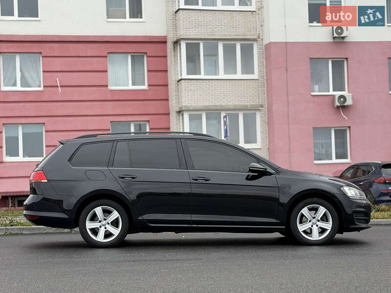 Универсал Volkswagen Golf 2015 в Виннице