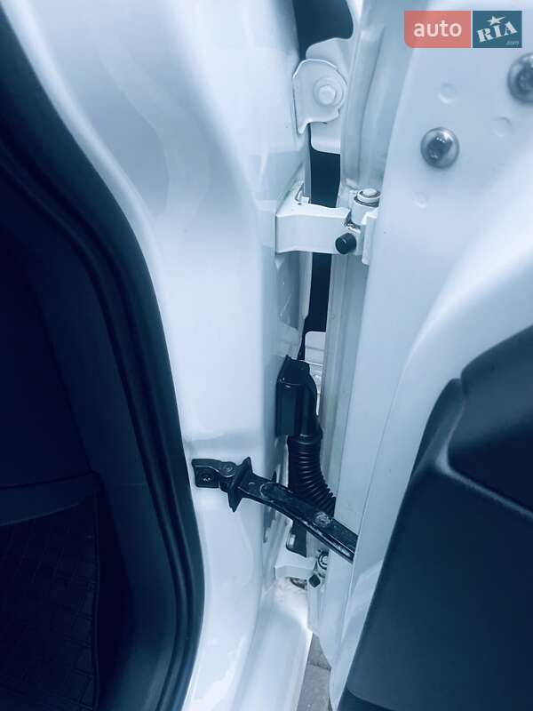 Универсал Volkswagen Golf 2014 в Ковеле