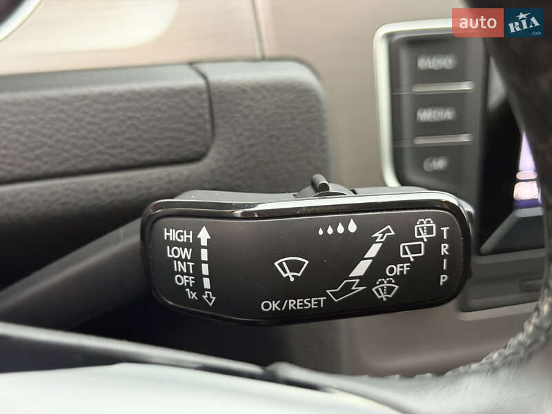 Универсал Volkswagen Golf 2015 в Виннице