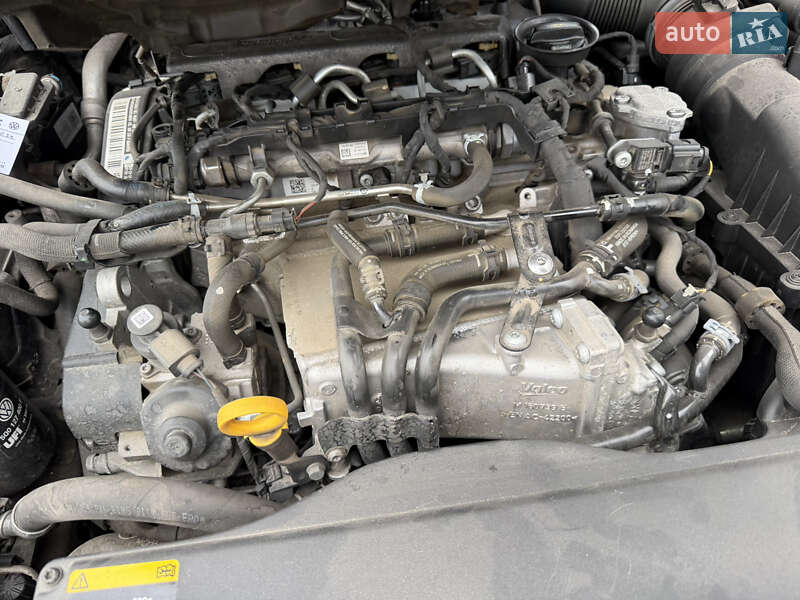 Универсал Volkswagen Golf 2015 в Виннице