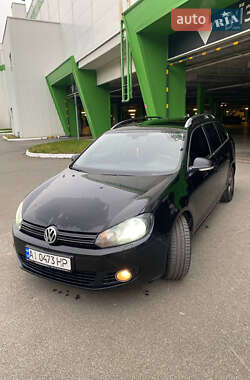 Універсал Volkswagen Golf 2011 в Києві