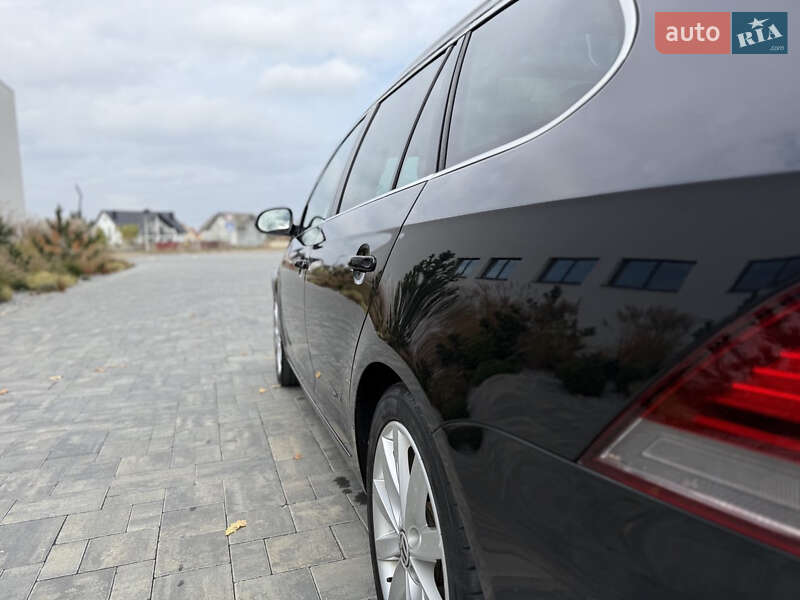 Універсал Volkswagen Golf 2010 в Чернігові