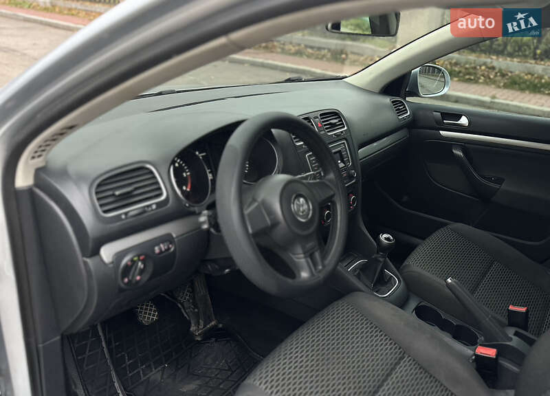 Универсал Volkswagen Golf 2011 в Умани фото 2 Универсал Volkswagen Golf 2011 в Умани