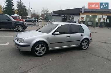 Хэтчбек Volkswagen Golf 2000 в Виннице