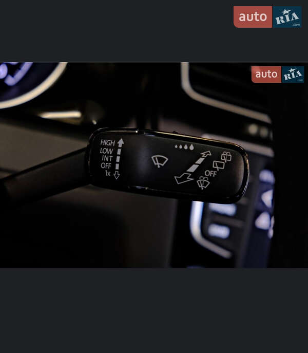 Хэтчбек Volkswagen Golf 2014 в Одессе