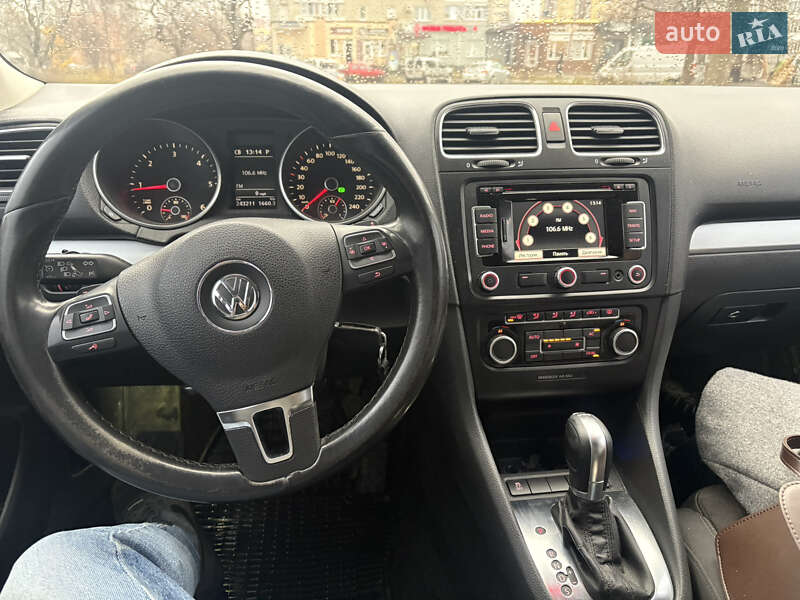 Универсал Volkswagen Golf 2011 в Звягеле