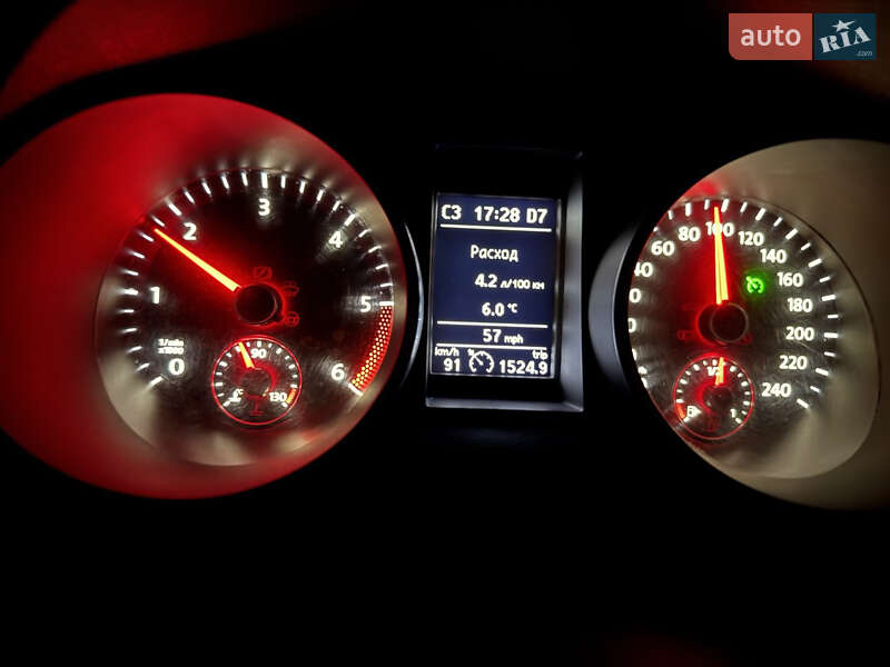 Универсал Volkswagen Golf 2011 в Звягеле