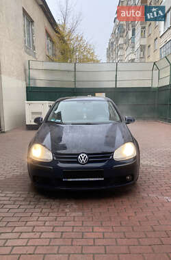Хетчбек Volkswagen Golf 2005 в Костопілі