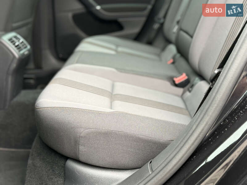 Универсал Volkswagen Golf 2016 в Львове