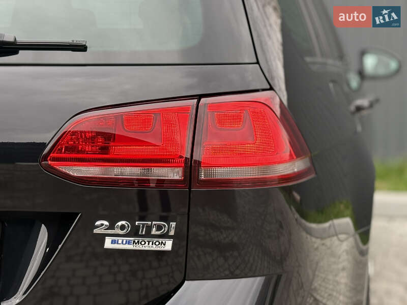 Универсал Volkswagen Golf 2016 в Львове