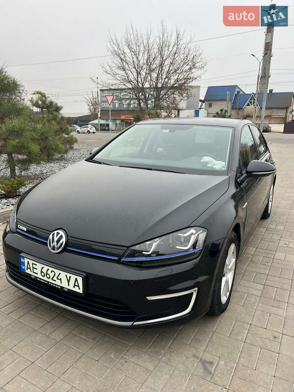 Volkswagen Golf 2016