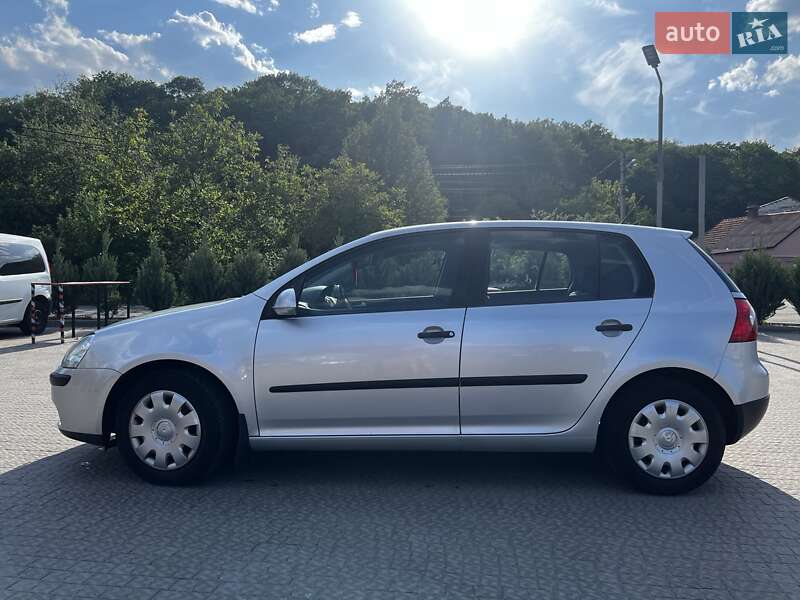 Хетчбек Volkswagen Golf 2006 в Полтаві