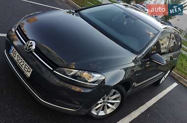 Універсал Volkswagen Golf 2015 в Вінниці