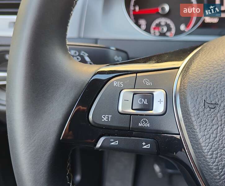 Универсал Volkswagen Golf 2015 в Виннице фото 58 Универсал Volkswagen Golf 2015 в Виннице