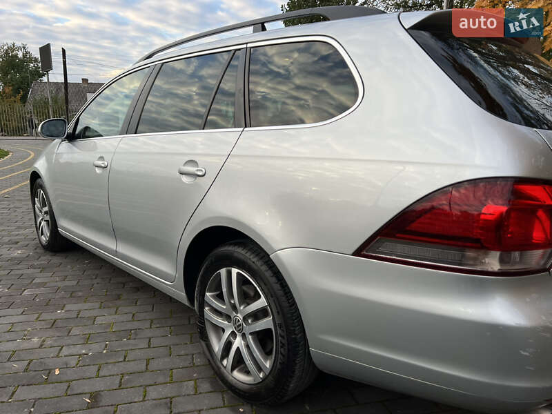 Универсал Volkswagen Golf 2010 в Тернополе фото 3 Универсал Volkswagen Golf 2010 в Тернополе
