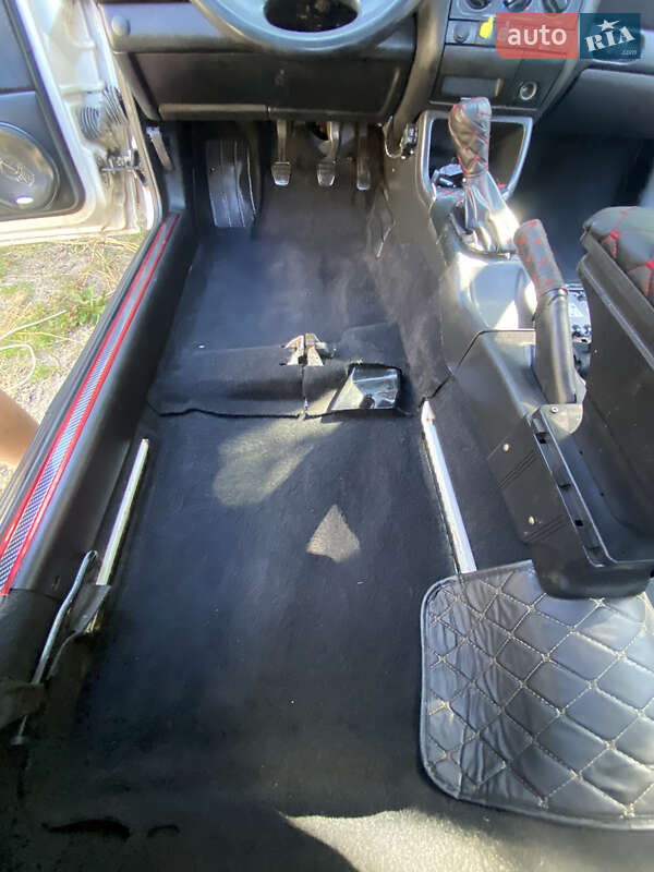 Хэтчбек Volkswagen Golf 1992 в Дымере