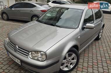 Хетчбек Volkswagen Golf 2002 в Кривому Розі