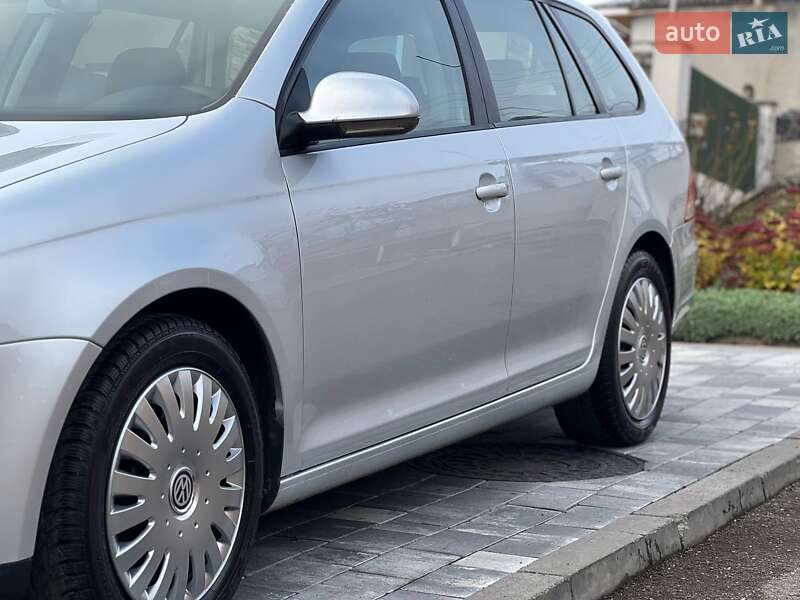 Універсал Volkswagen Golf 2007 в Хмельницькому