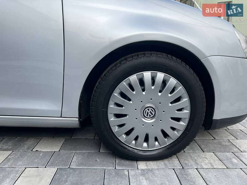 Універсал Volkswagen Golf 2007 в Хмельницькому