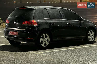 Хетчбек Volkswagen Golf 2011 в Києві