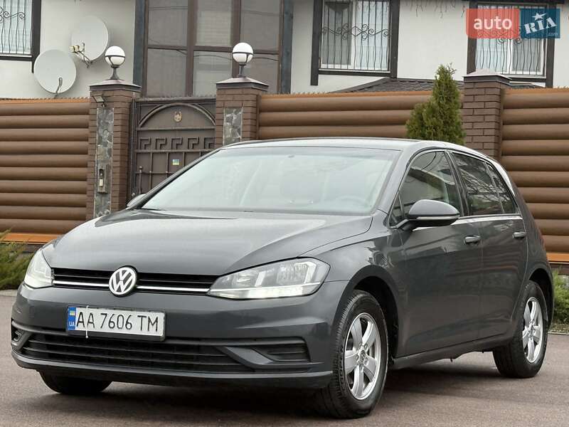 Хетчбек Volkswagen Golf 2018 в Борисполі