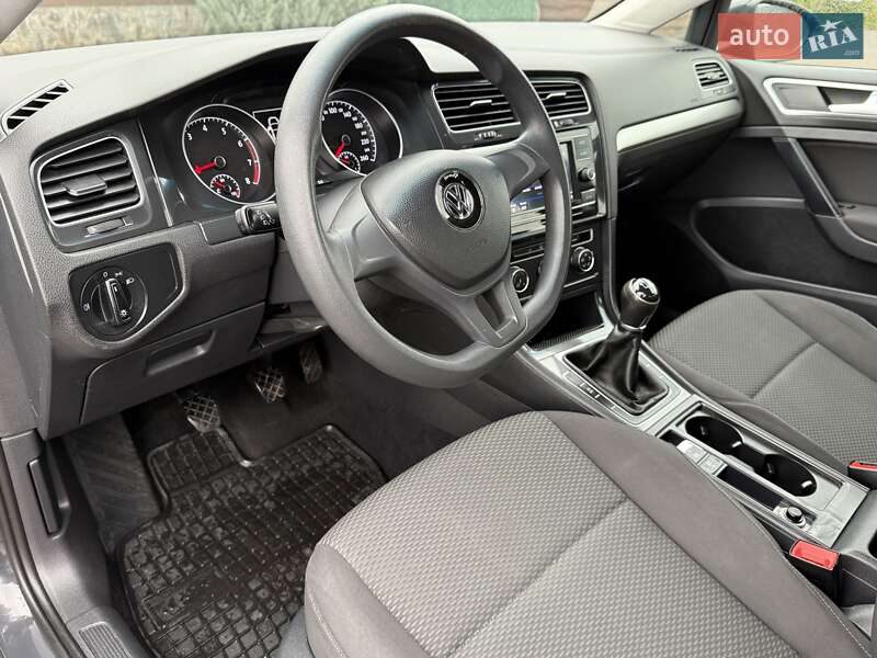 Хетчбек Volkswagen Golf 2018 в Борисполі