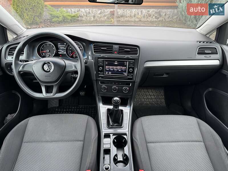 Хетчбек Volkswagen Golf 2018 в Борисполі