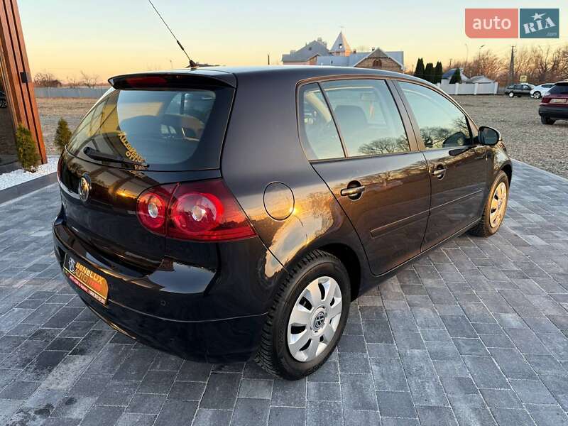 Хэтчбек Volkswagen Golf 2008 в Коломые