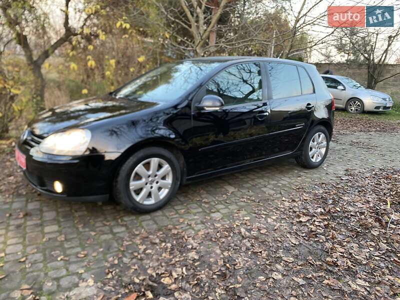Хэтчбек Volkswagen Golf 2008 в Луцке фото 6 Хэтчбек Volkswagen Golf 2008 в Луцке