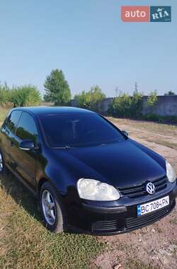 Универсал Volkswagen Golf 2004 в Радехове