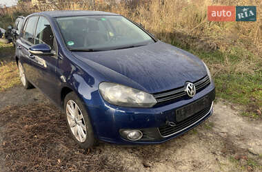 Хэтчбек Volkswagen Golf 2011 в Луцке