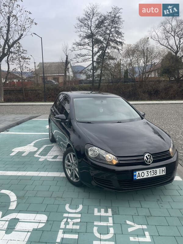 Хэтчбек Volkswagen Golf 2010 в Сваляве фото 5 Хэтчбек Volkswagen Golf 2010 в Сваляве