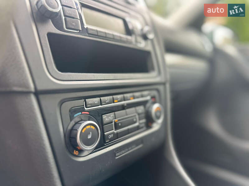 Хэтчбек Volkswagen Golf 2008 в Киеве фото 14 Хэтчбек Volkswagen Golf 2008 в Киеве