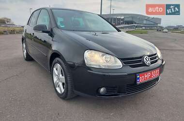 Хетчбек Volkswagen Golf 2008 в Львові