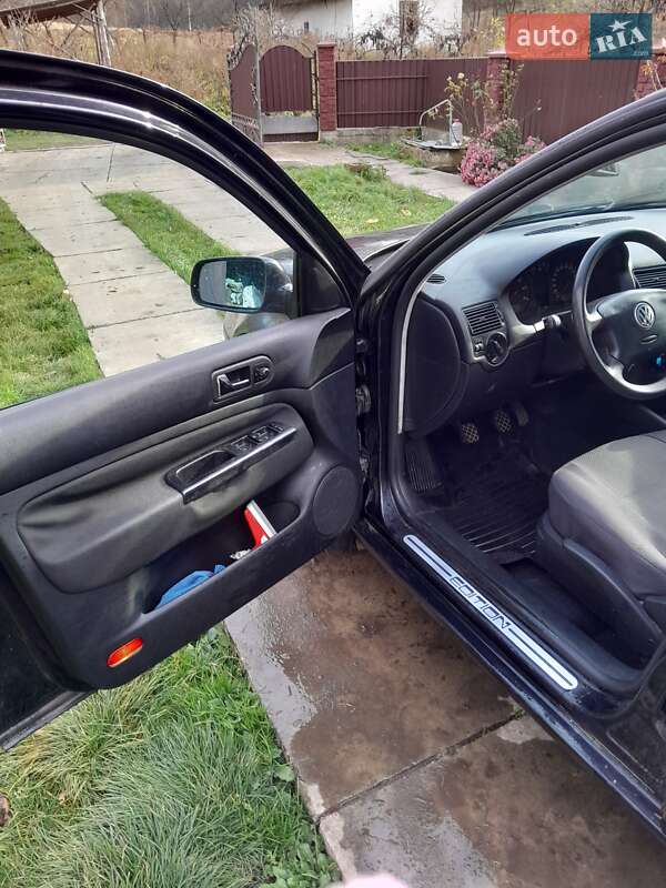 Универсал Volkswagen Golf 2000 в Монастыриске