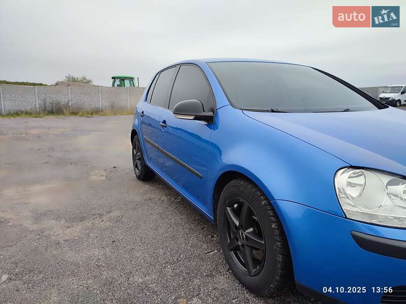 Хэтчбек Volkswagen Golf 2005 в Виннице фото 2 Хэтчбек Volkswagen Golf 2005 в Виннице