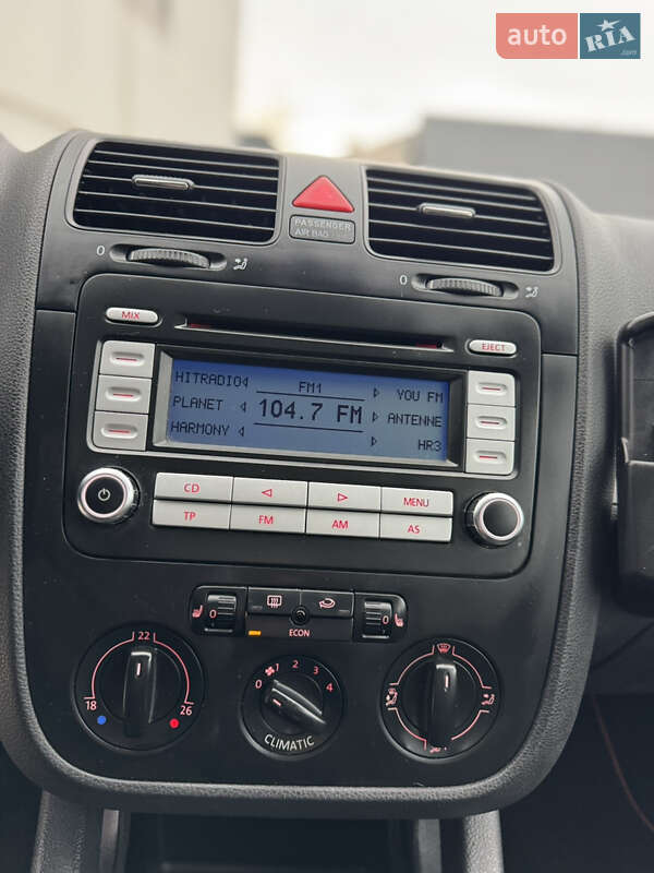 Хэтчбек Volkswagen Golf 2007 в Львове