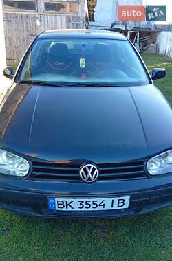 Хетчбек Volkswagen Golf 1999 в Рівному