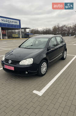 Хэтчбек Volkswagen Golf 2007 в Сумах