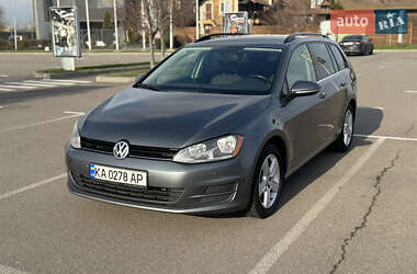Універсал Volkswagen Golf 2015 в Києві